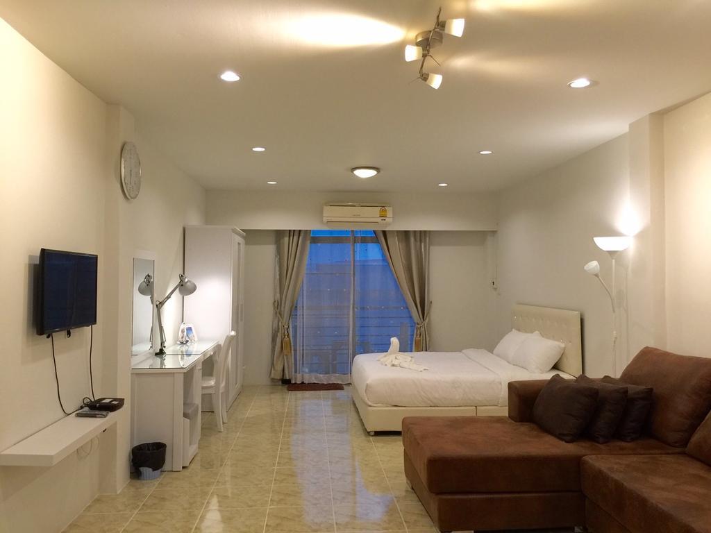 A Pousada 108Beds Si Racha Exterior foto